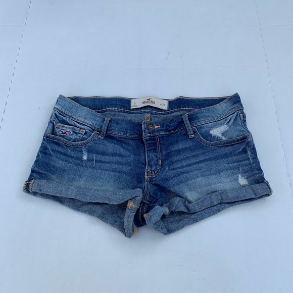 Hollister Pants - hollister shorts Size 27
